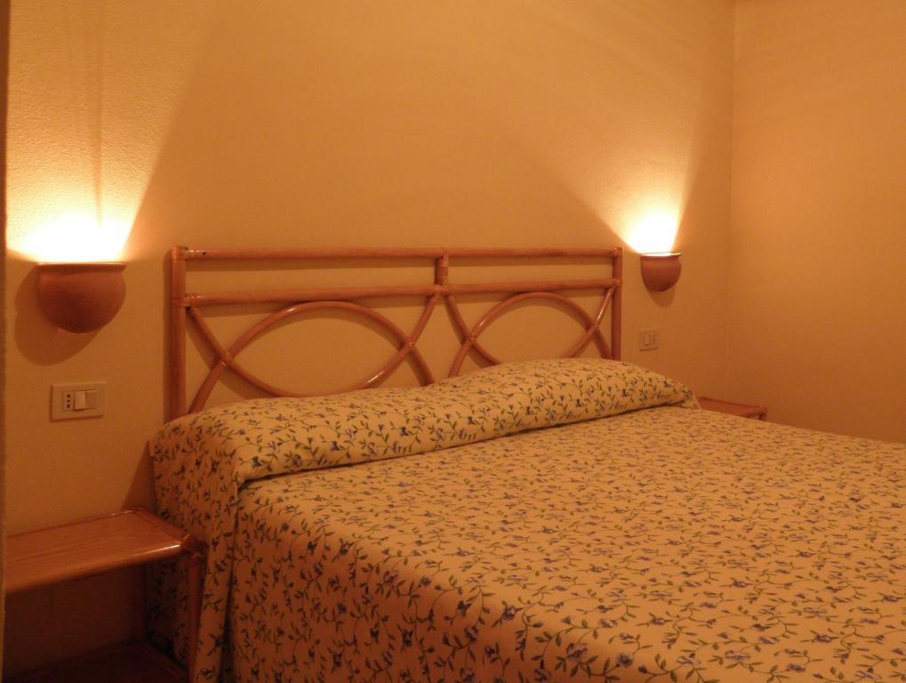 Aparthotel Residence Torre Delle Viole 3*